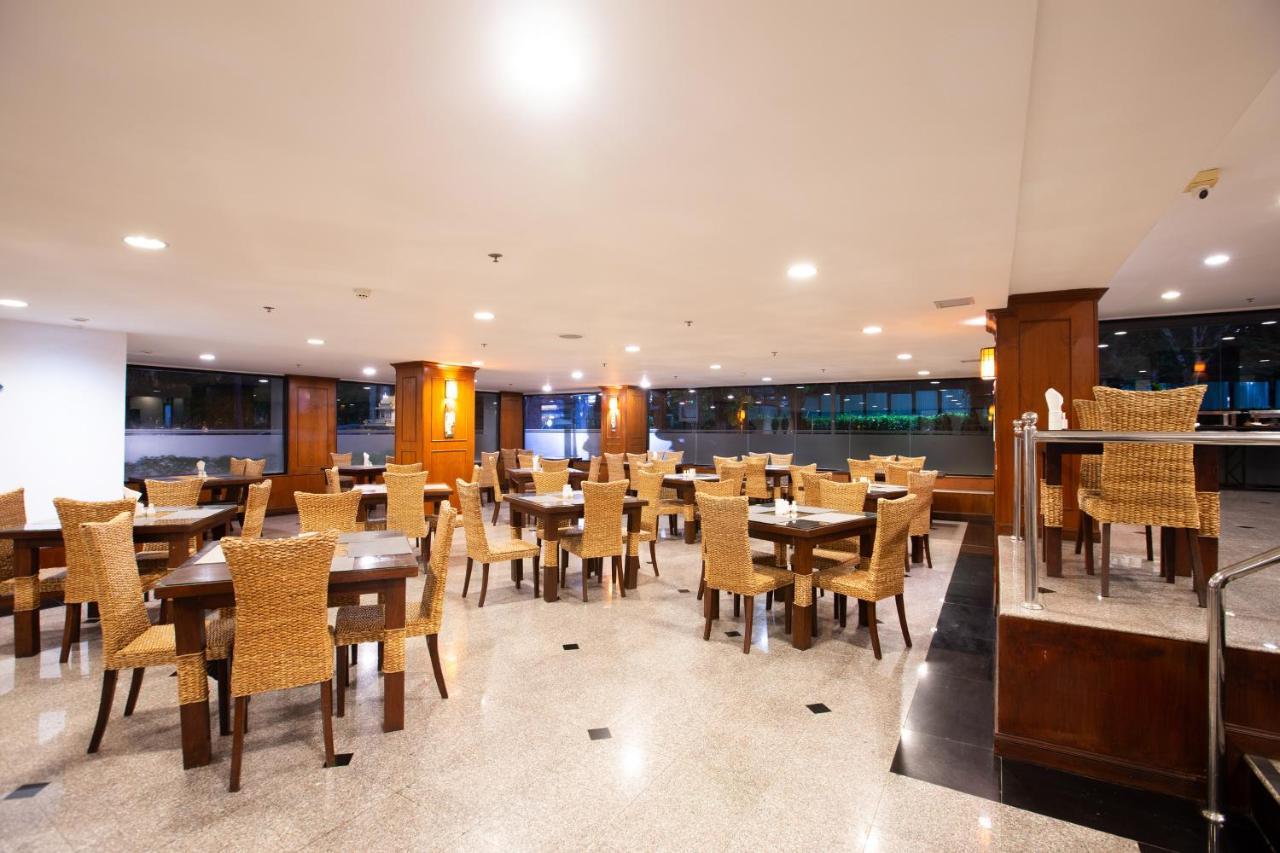 Ch Hotel Chiang Mai Bagian luar foto