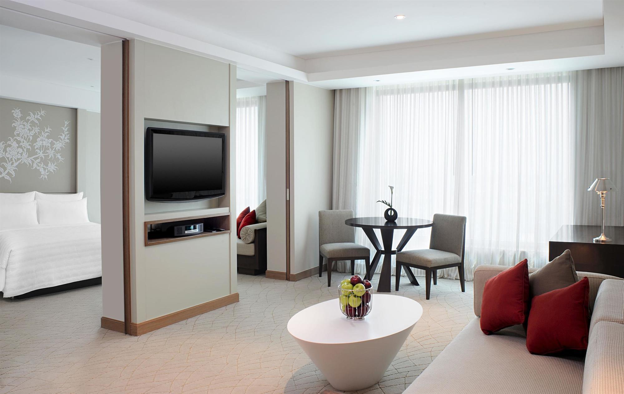 Ch Hotel Chiang Mai Bagian luar foto