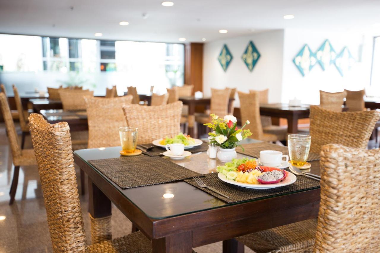 Ch Hotel Chiang Mai Bagian luar foto
